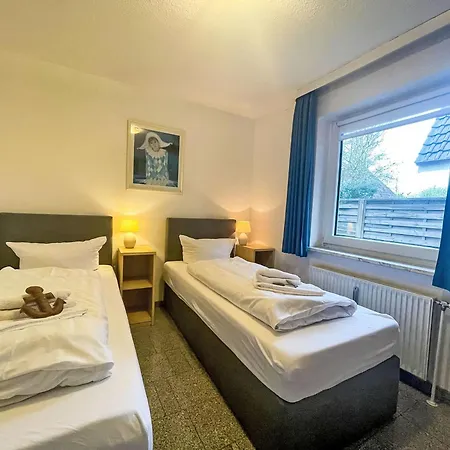 4 In Ruhigem Haus By Interhome